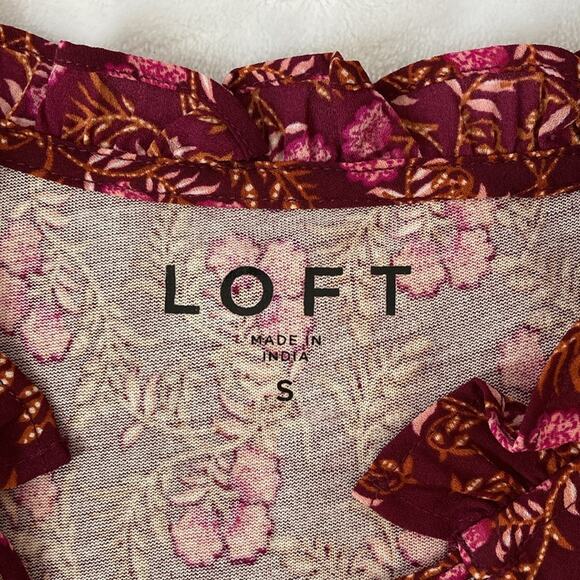 Loft Sleeveless Floral Airy Comfortable Top Blouse Shirt Size S - Picture 4 of 5